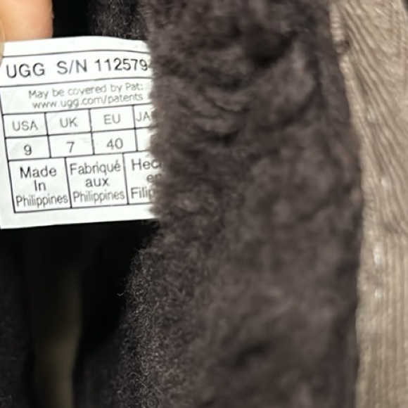 UGG CLASSIC SHORT LEATHER BROWNSTONE BOOTS SIZE 9 - Picture 9 of 10